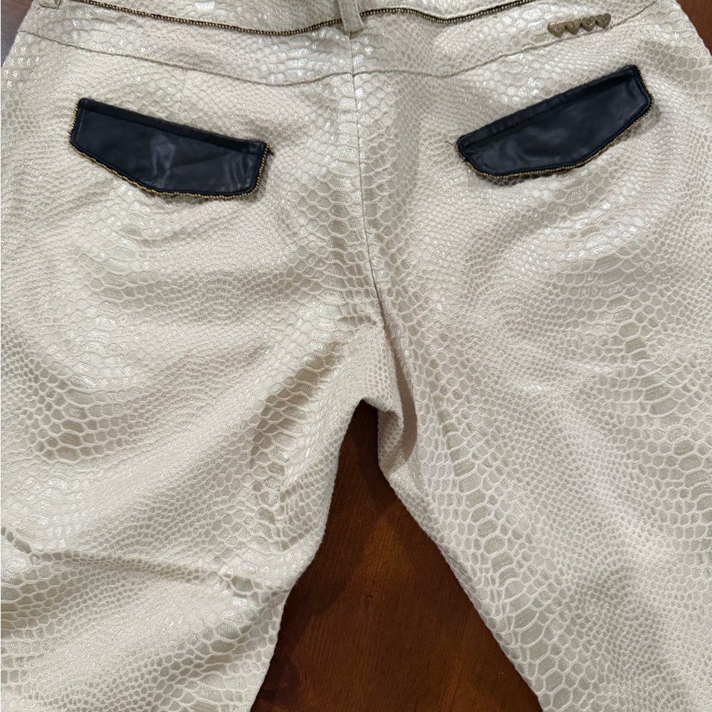 I TOO Gold Textured Pants - Picture 5 of 6